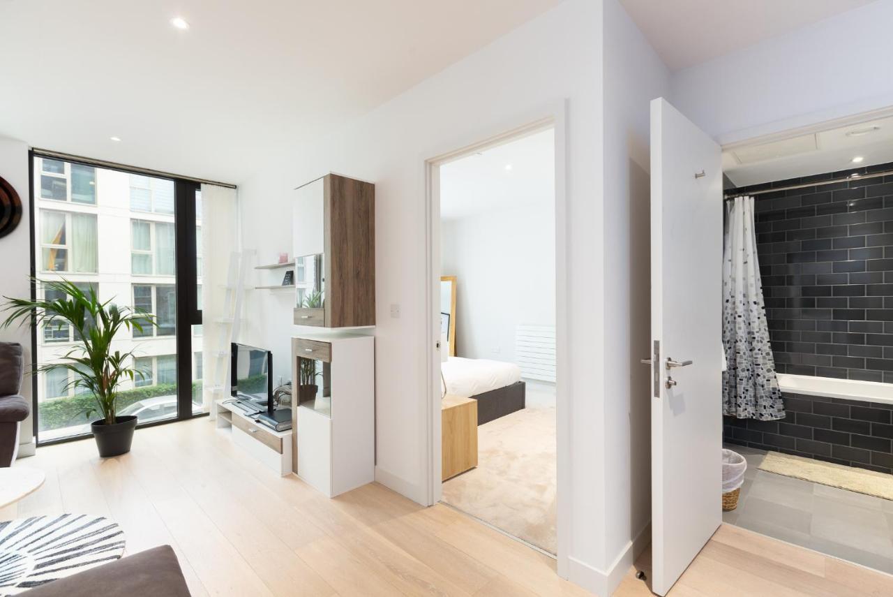 Austin David Apartments Royal Wharf London Exterior foto